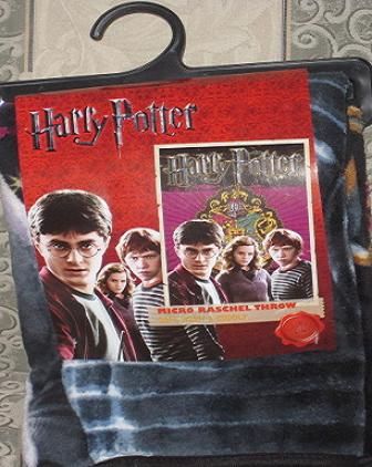 New Harry Potter Trio Soft Plush Blanket Hogwarts Crest  