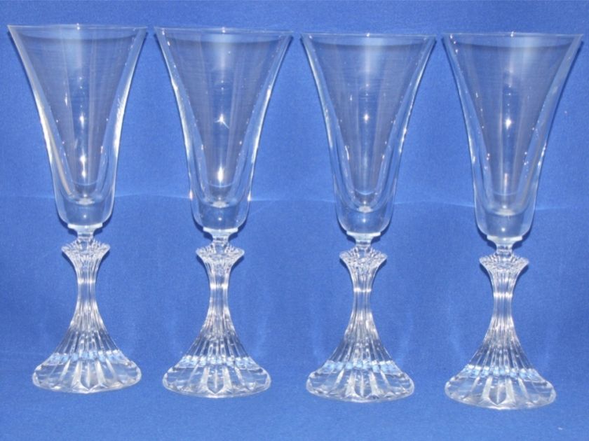 CHAMPAGNE FLUTE GLASSES STRATTON PATTERN by MIKASA CRYSTAL  