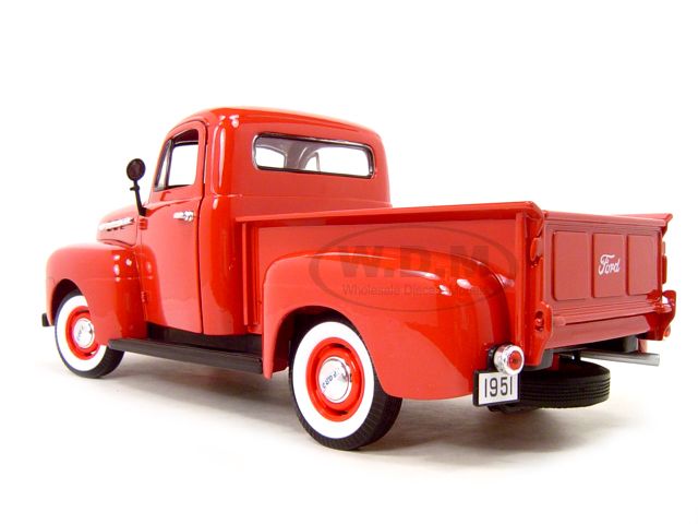 1951 FORD F1 PICKUP TRUCK RED 118 DIECAST MODEL  